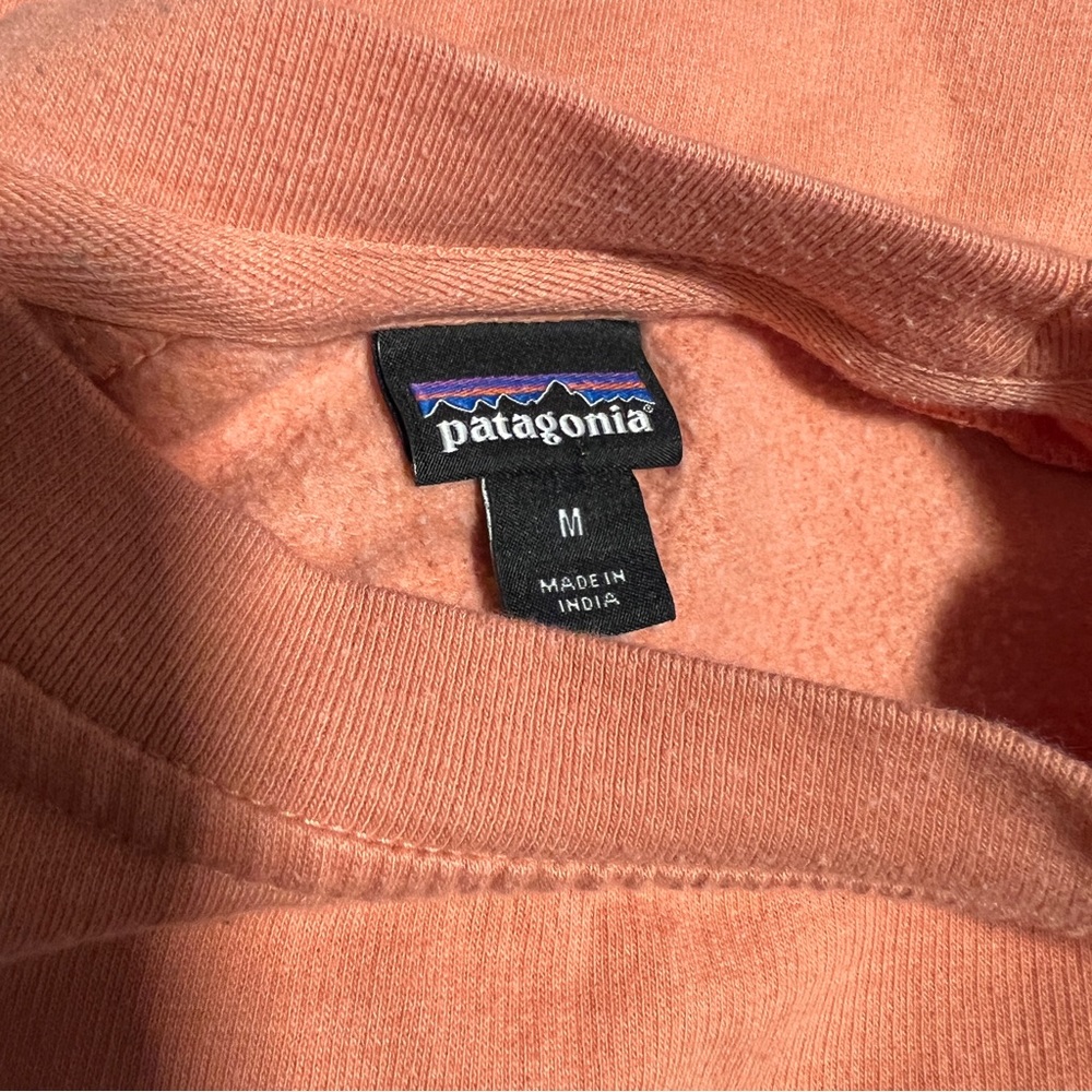 Patagonia salmon color cropped sweatshirt - Picture 4 of 5